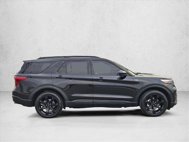 Used 2023 Ford Explorer ST-Line w/ Class IV Trailer Tow Package AWD/4WD image 4