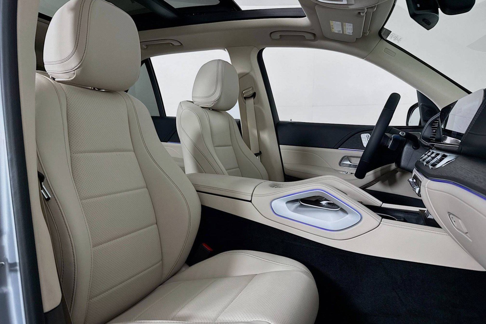 New 2026 Mercedes-Benz GLE 450e 4MATIC image 6