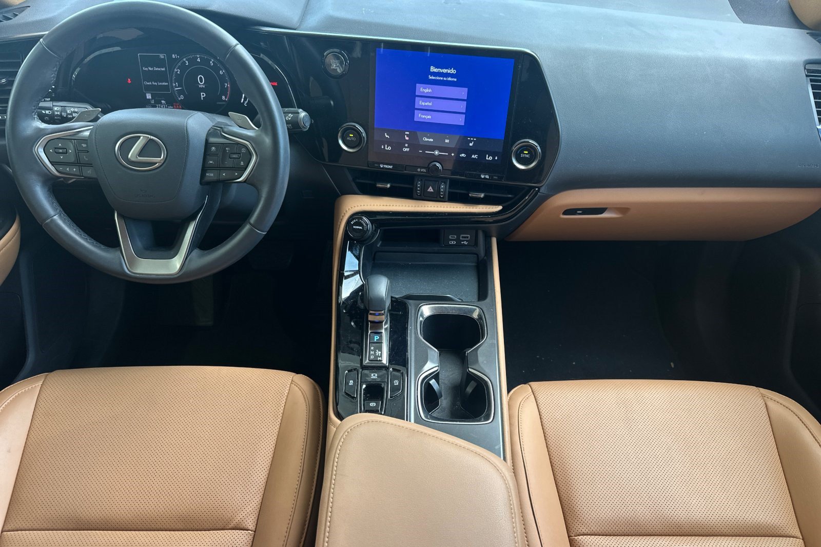 Used 2024 Lexus NX 250 FWD image 17