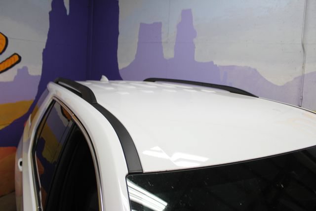 Used 2022 Chevrolet Traverse LT w/ LPO, Floor Liner Package AWD/4WD image 5