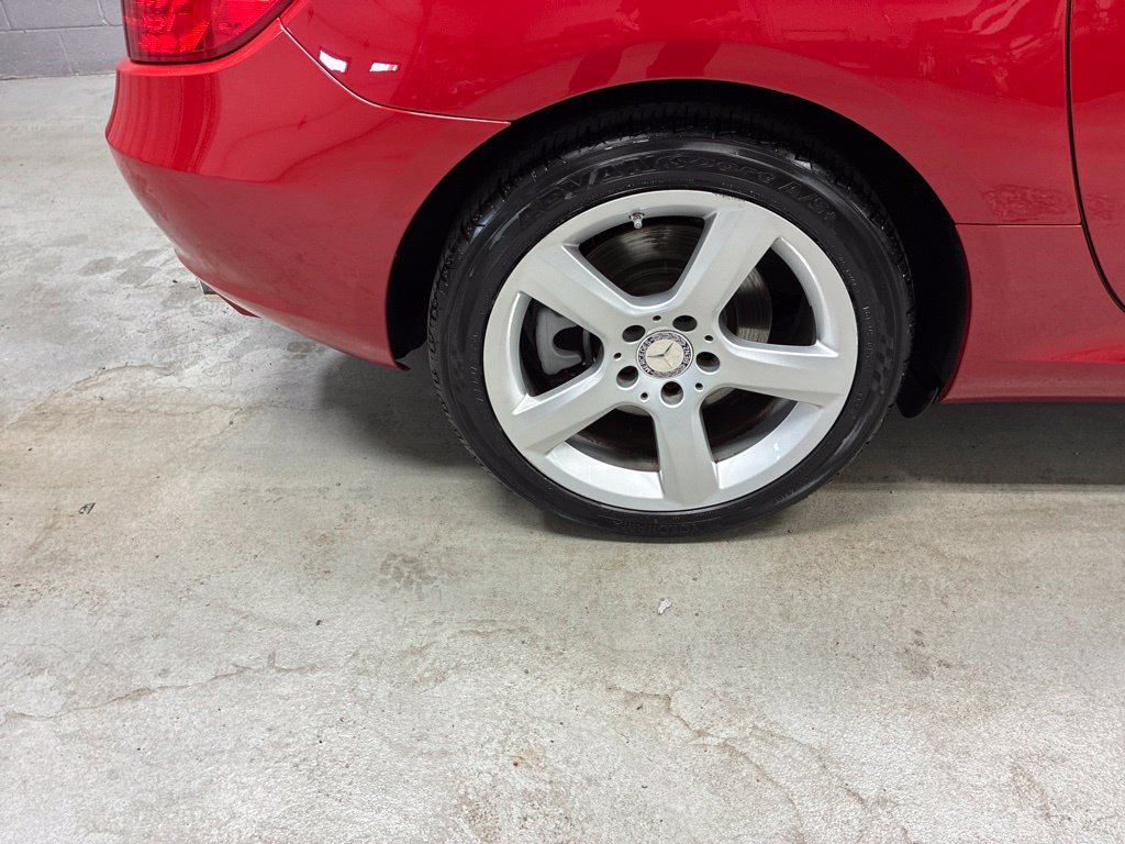Used 2014 Mercedes-Benz SLK 250 image 3