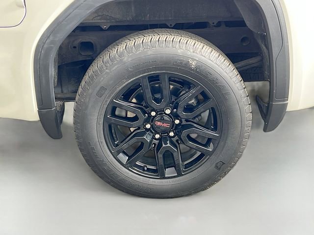Used 2025 GMC Sierra 1500 Elevation image 35