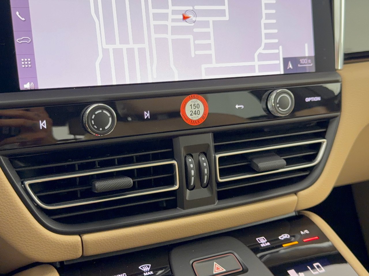 New 2026 Porsche Macan AWD/4WD image 22