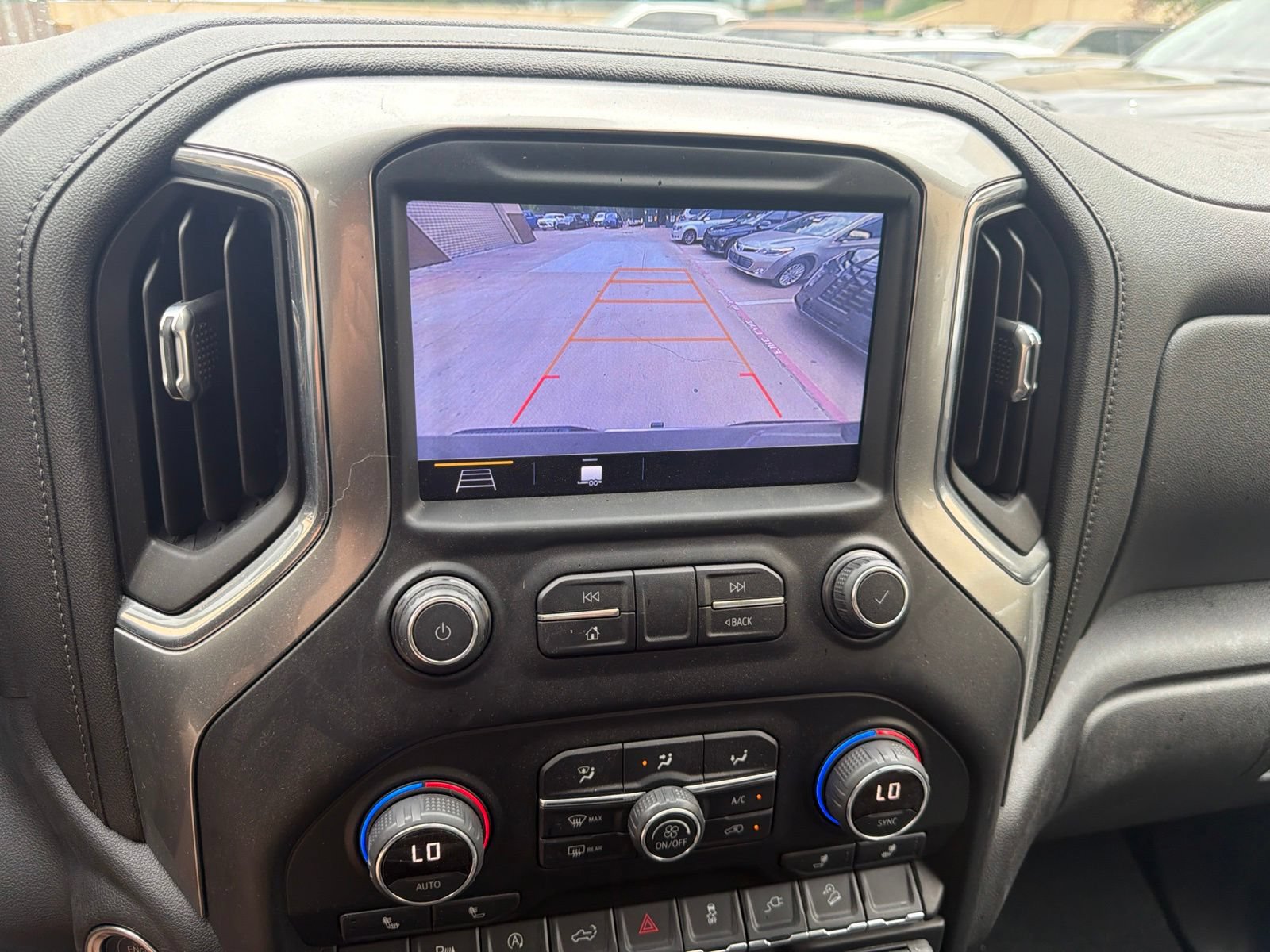 Used 2019 Chevrolet Silverado 1500 LT w/ All-Star Edition AWD/4WD image 17