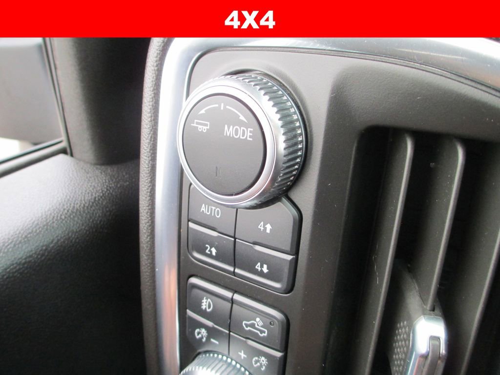 Used 2023 GMC Sierra 2500 Denali w/ Denali Ultimate Package image 33