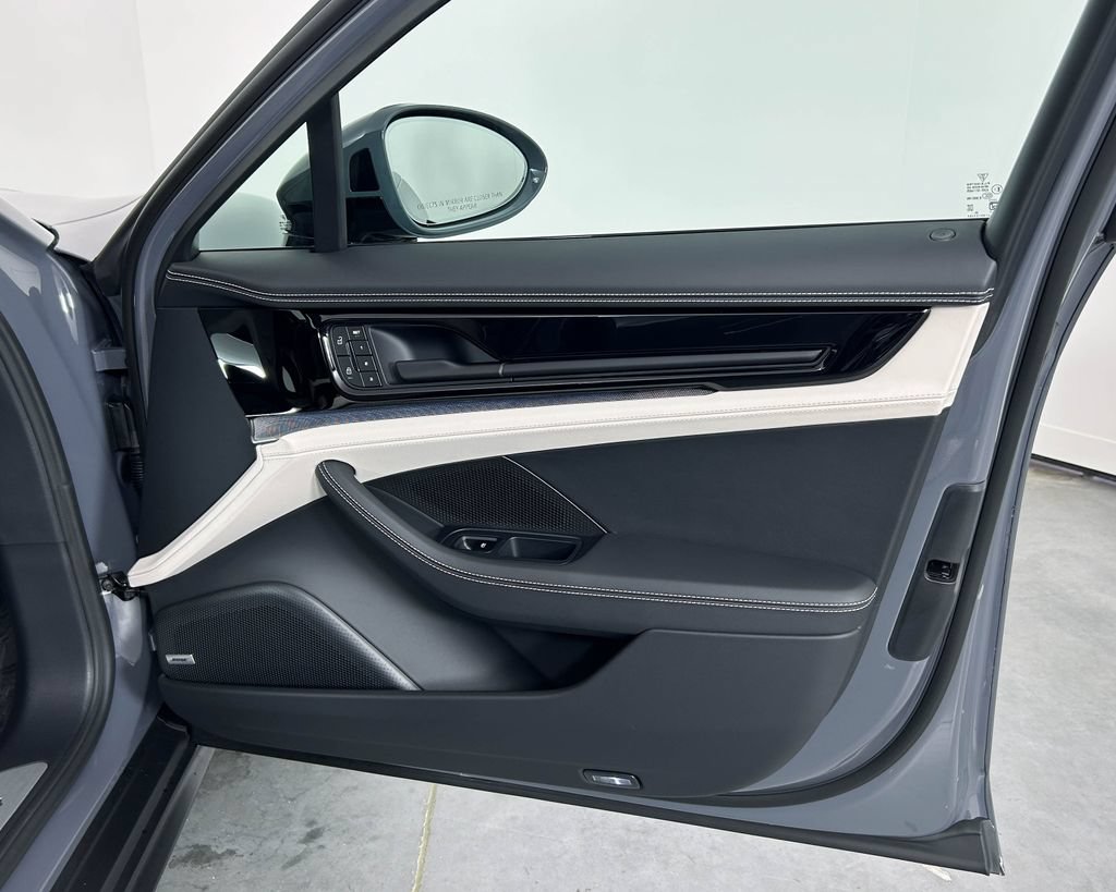 New 2026 Porsche Panamera 4 AWD/4WD image 24