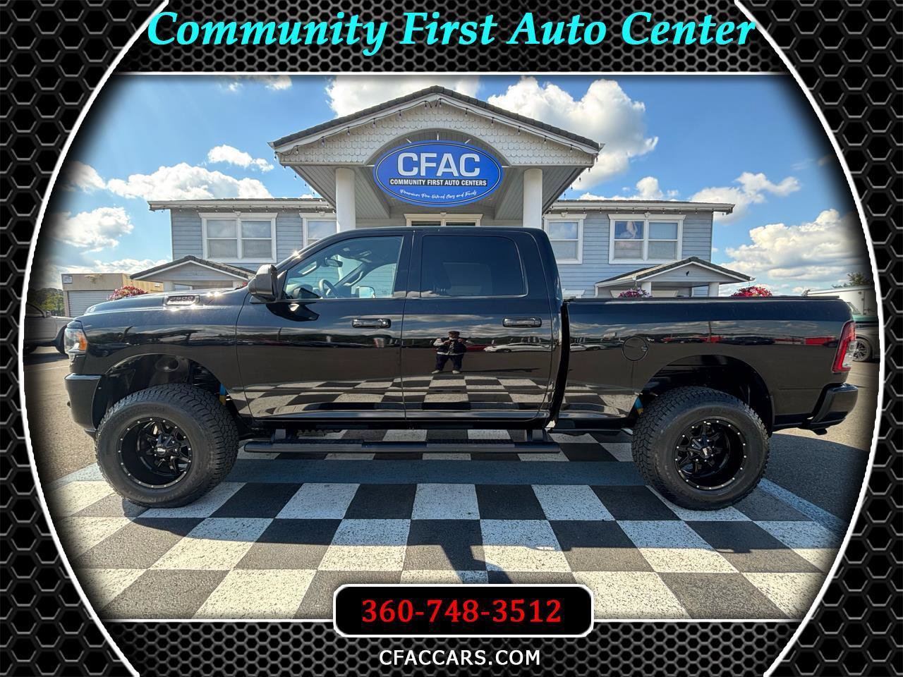 Used 2019 RAM 2500 Big Horn w/ Black Appearance Package AWD/4WD image 1