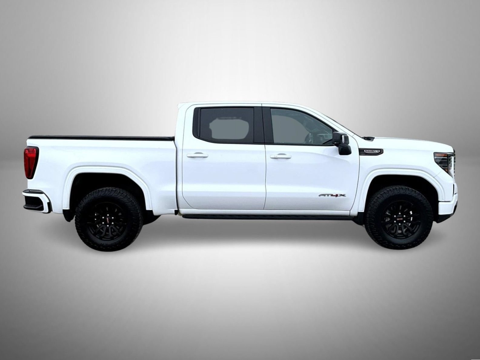 Used 2022 GMC Sierra 1500 AT4X AWD/4WD image 4