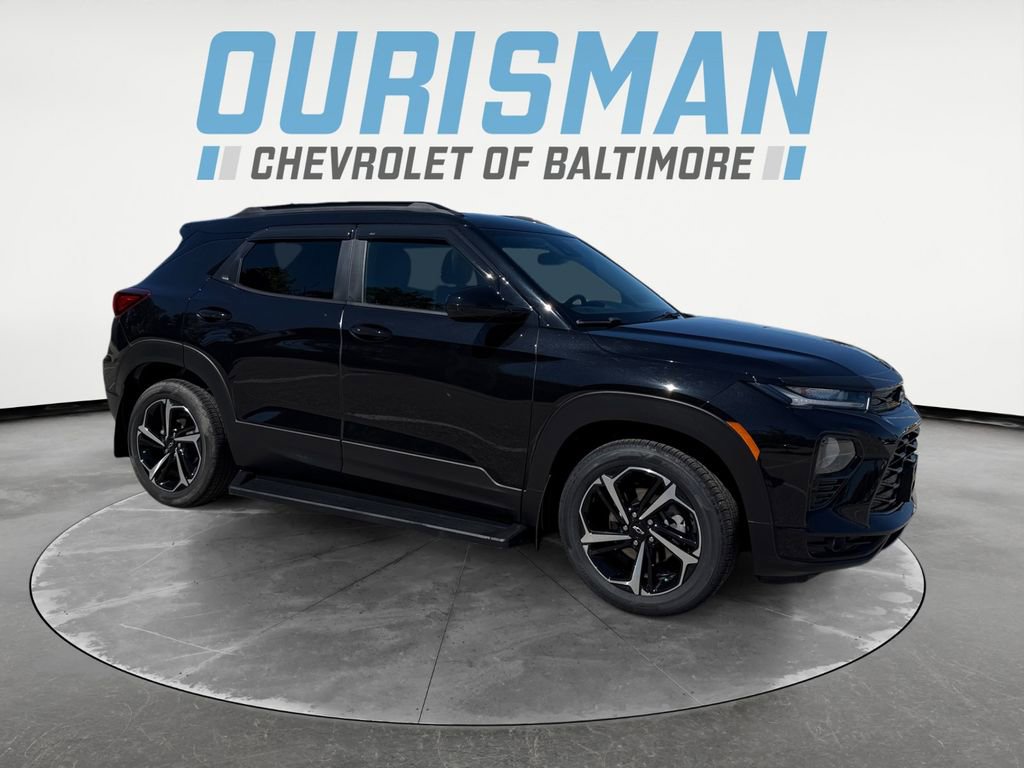 Used 2022 Chevrolet TrailBlazer RS w/ Sun and Liftgate Package