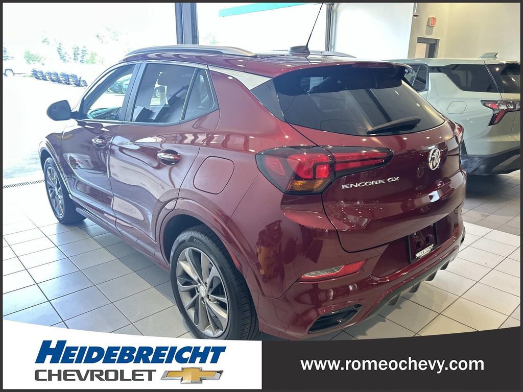 Used 2023 Buick Encore GX Select w/ Sport Touring Package FWD image 5