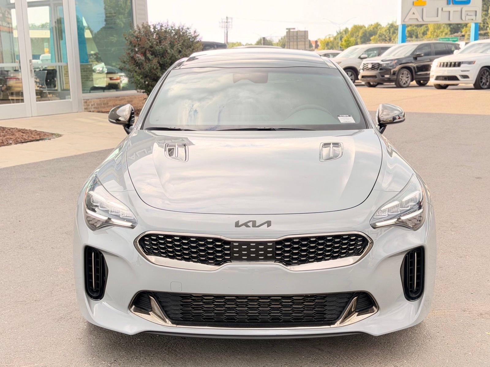 Used 2022 Kia Stinger GT1 w/ Red Interior Color Package RWD image 9