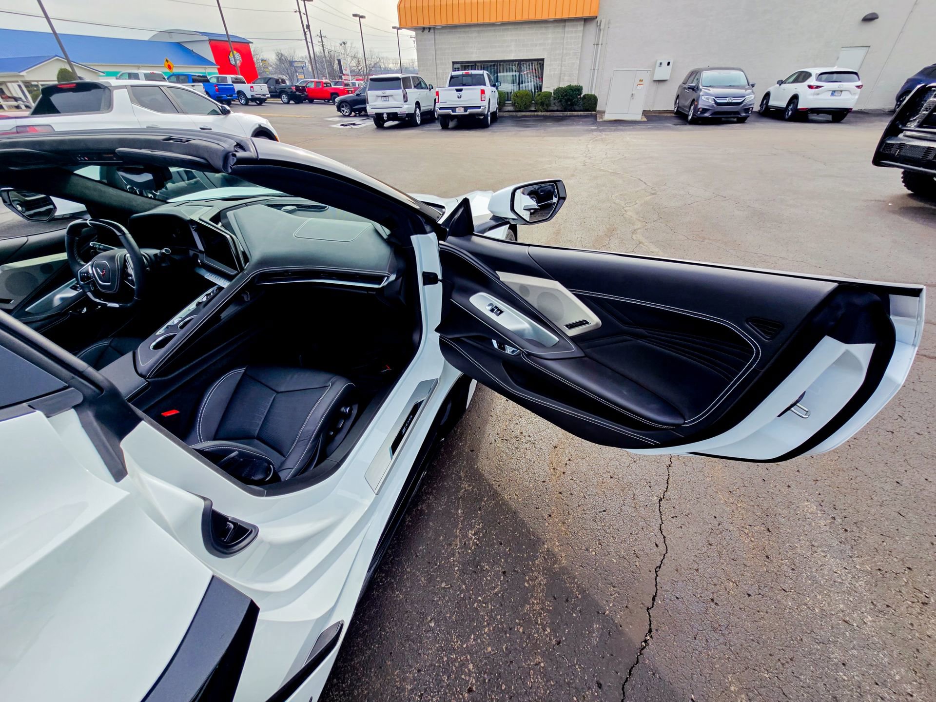 Used 2026 Chevrolet Corvette Z06 RWD image 17