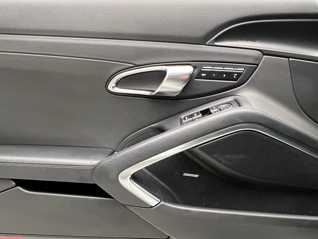 Used 2013 Porsche 911 Carrera S image 18