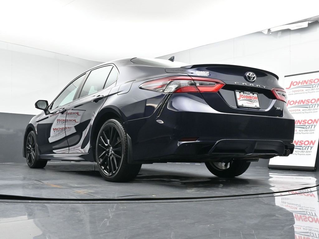 Used 2021 Toyota Camry SE image 37