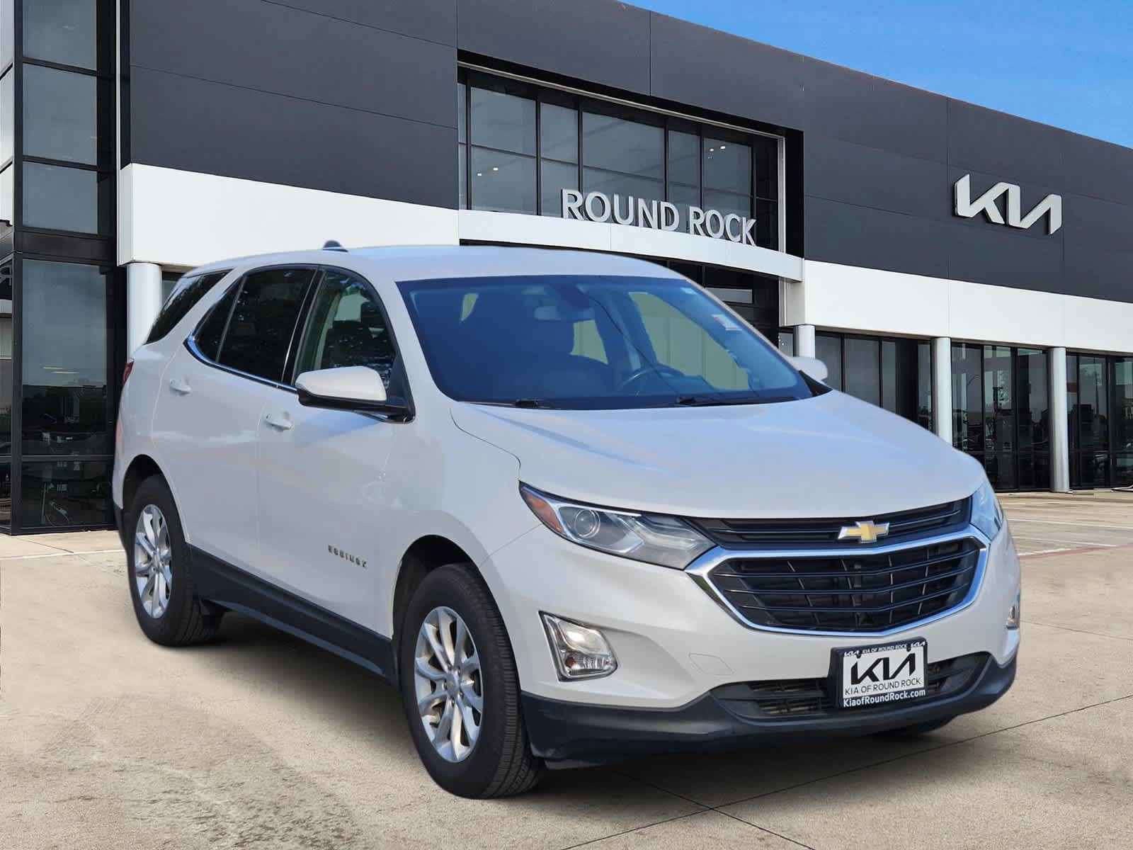 Used 2019 Chevrolet Equinox LT FWD image 3