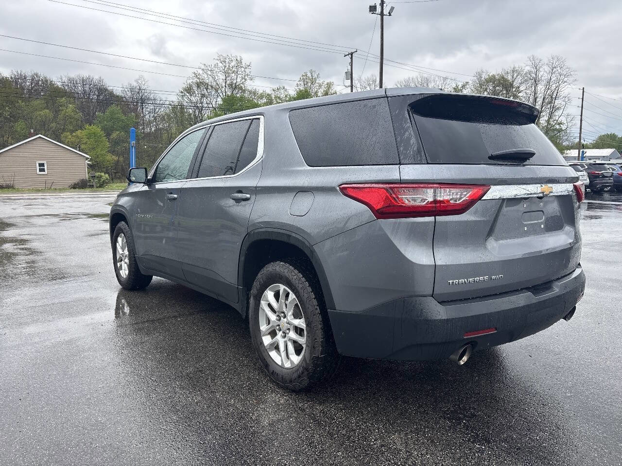 Used 2019 Chevrolet Traverse LS AWD/4WD image 5