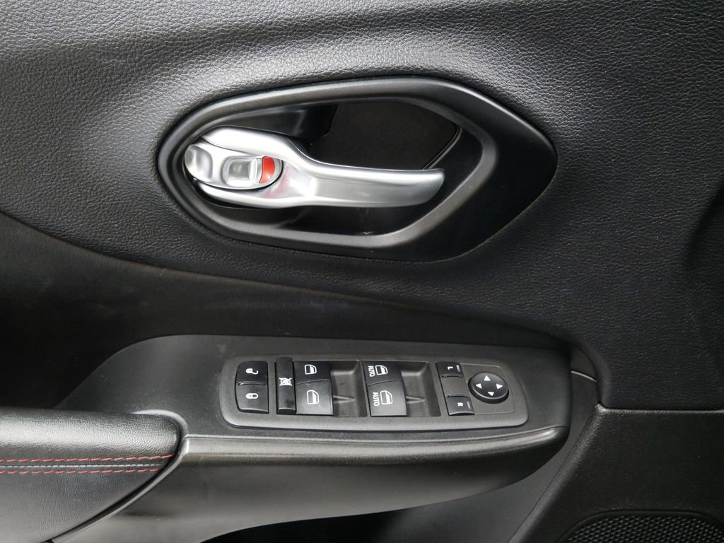 Certified 2022 Jeep Cherokee Trailhawk w/ Comfort/Convenience Group image 23