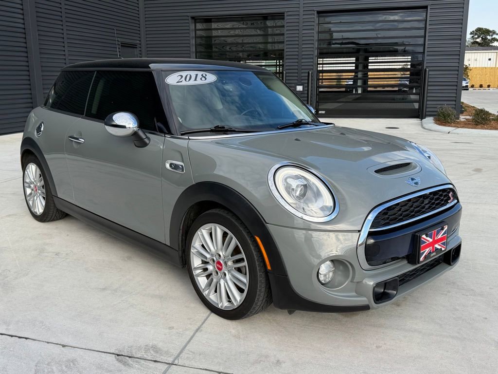 Used 2018 MINI Cooper S image 3