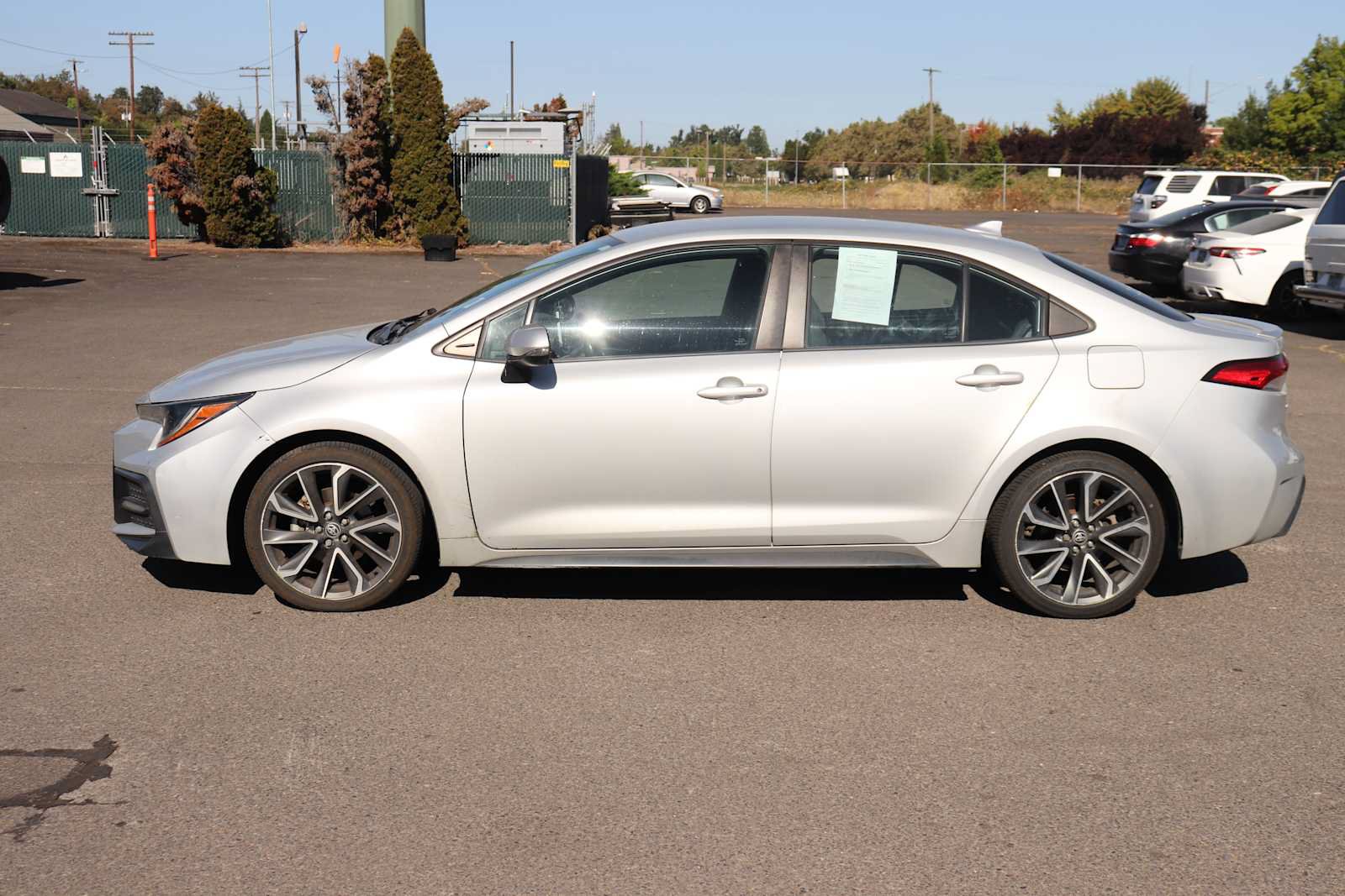 Used 2020 Toyota Corolla SE FWD image 8