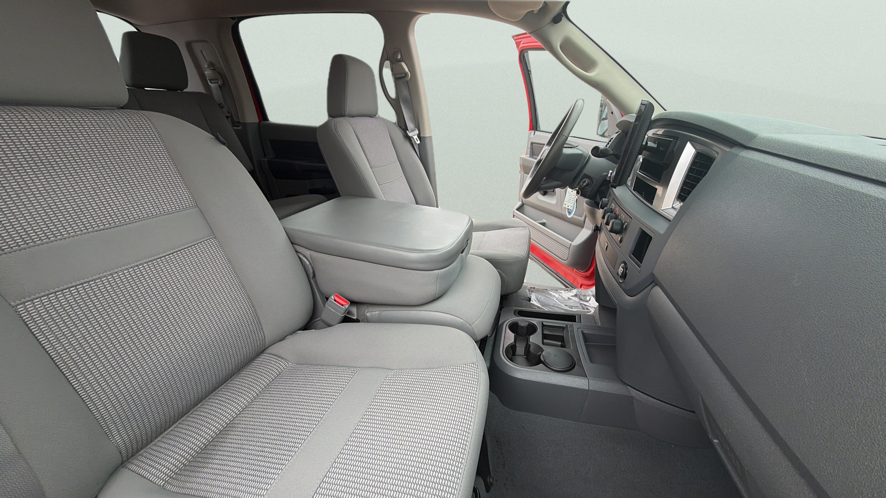 Used 2007 Dodge Ram 2500 Truck SLT w/ Light Group AWD/4WD image 17