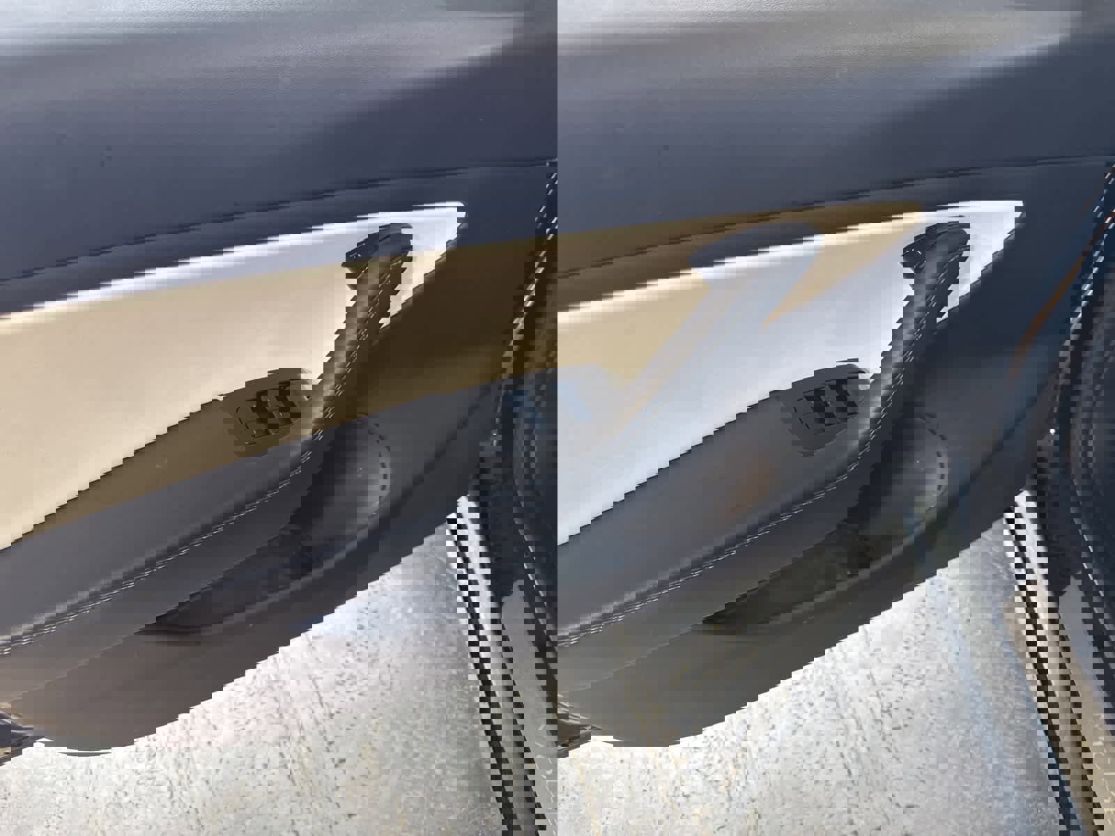 Used 2018 Tesla Model 3 Mid Range image 16