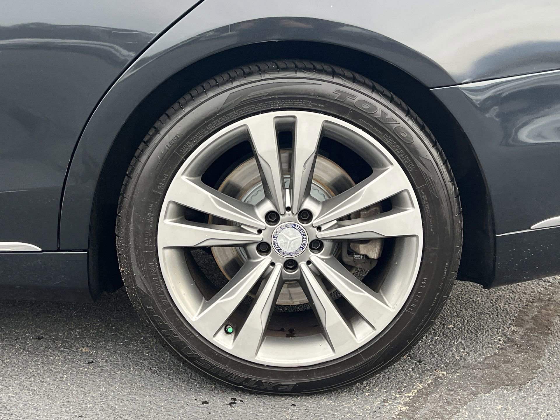 Used 2015 Mercedes-Benz S 550 Sedan image 31