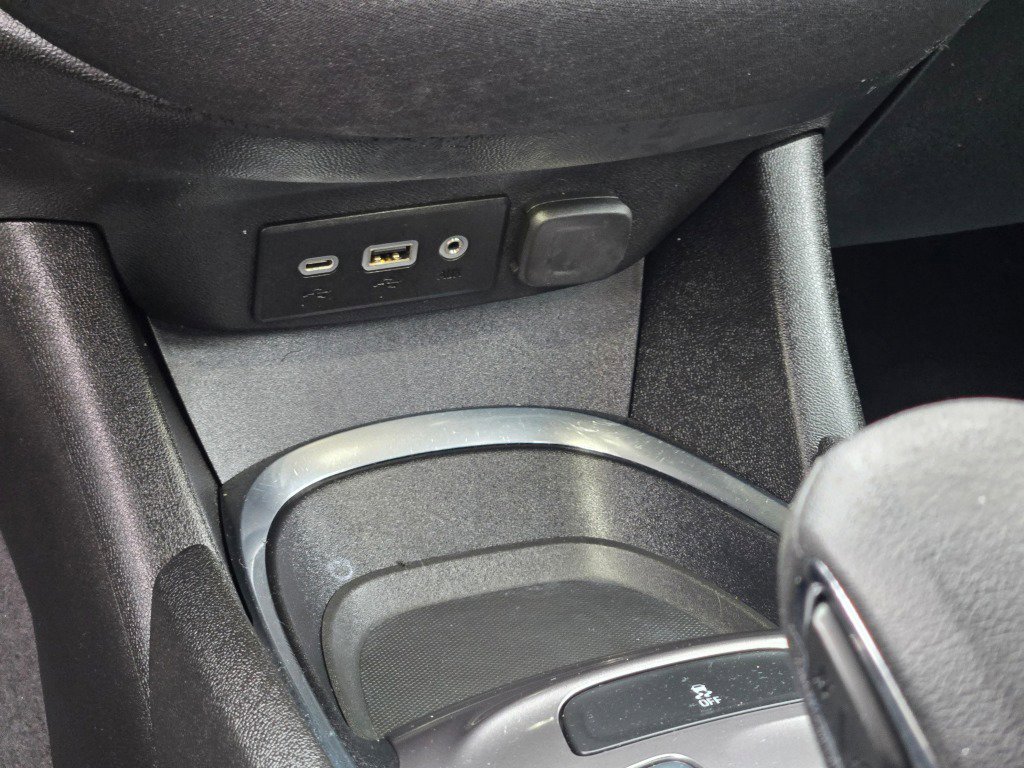 Certified 2022 Chevrolet Malibu LT image 24