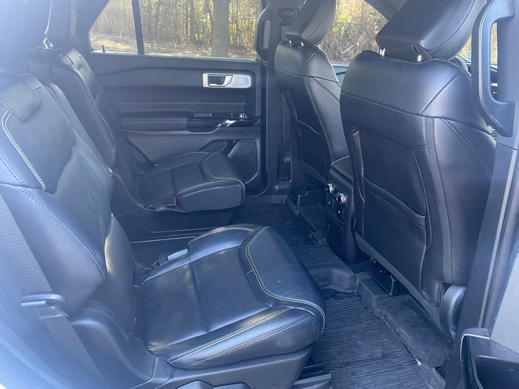 Used 2023 Ford Explorer ST w/ Equipment Group 401A image 9