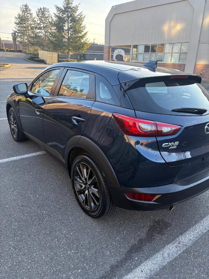 Used 2017 MAZDA CX-3 Touring AWD/4WD image 2