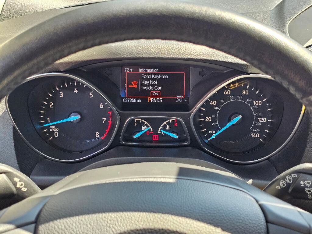 Used 2019 Ford Escape SEL AWD/4WD image 25
