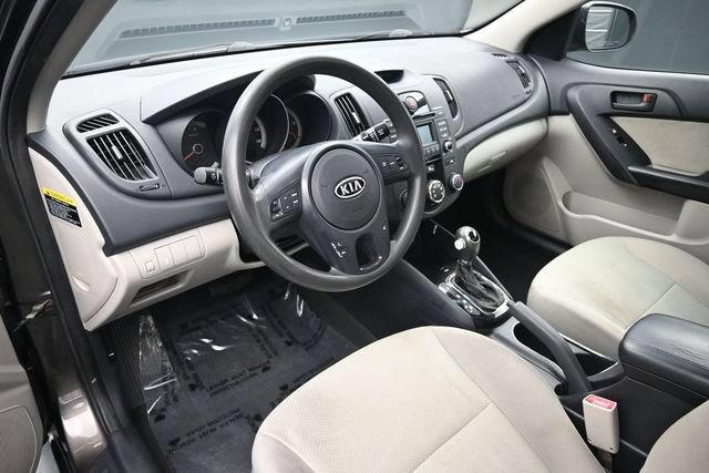Used 2012 Kia Forte EX w/ Premium Pkg FWD image 10
