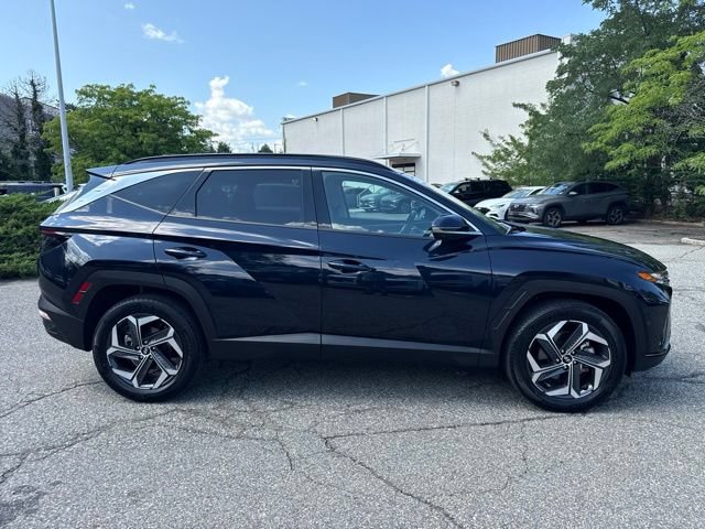 Used 2024 Hyundai Tucson Limited AWD/4WD image 17