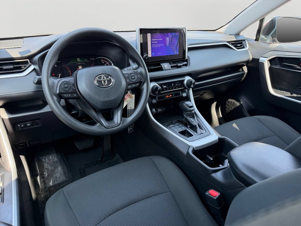 Used 2024 Toyota RAV4 LE AWD/4WD image 13