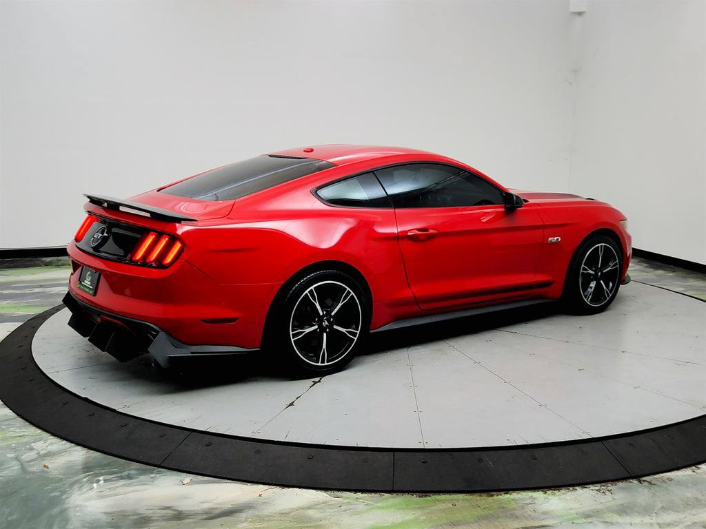 Used 2017 Ford Mustang GT Premium RWD image 5