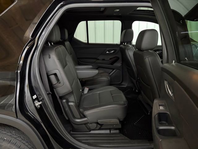 Used 2022 Chevrolet Traverse RS AWD/4WD image 14