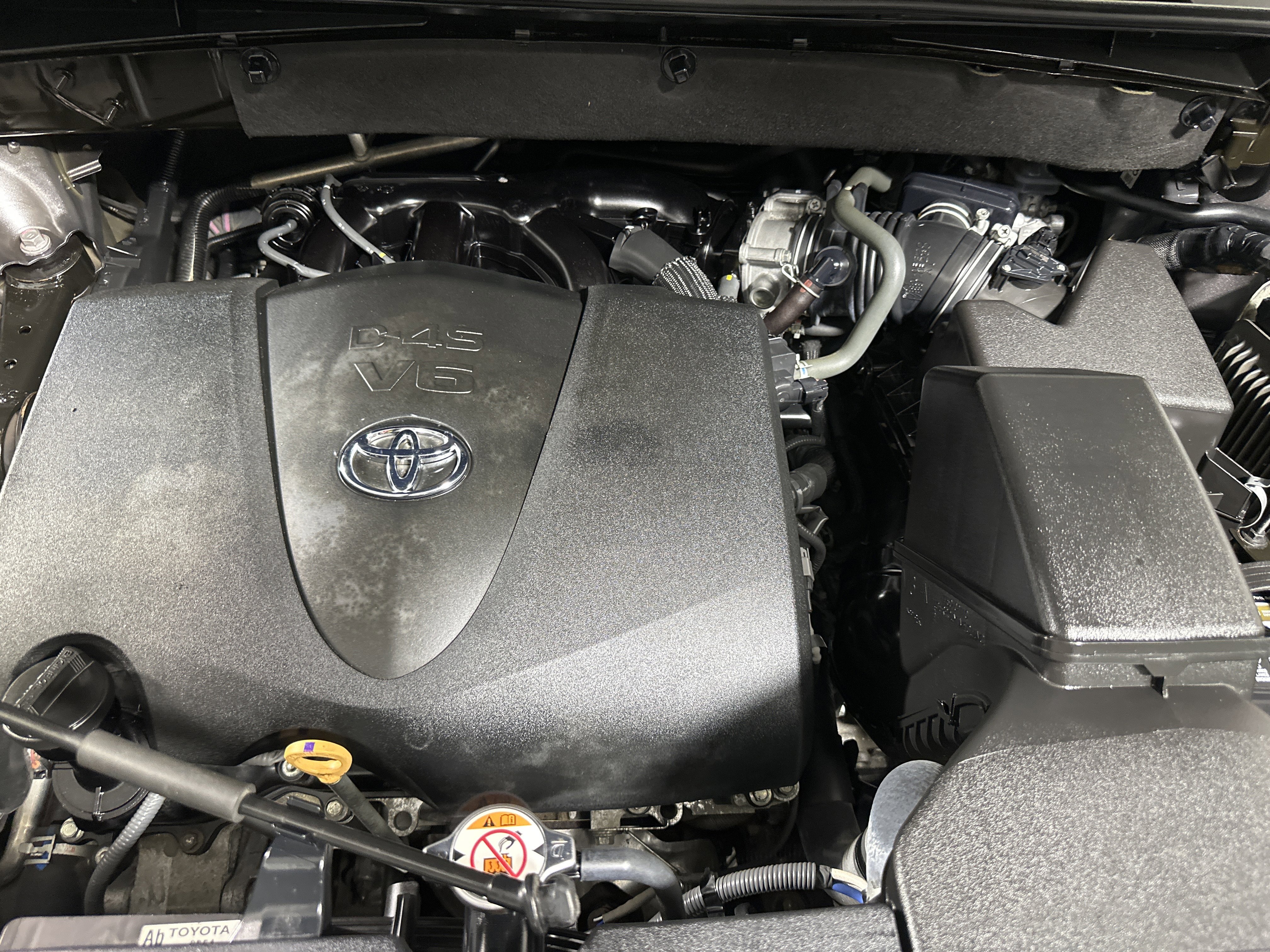 Used 2019 Toyota Highlander AWD V6 image 27