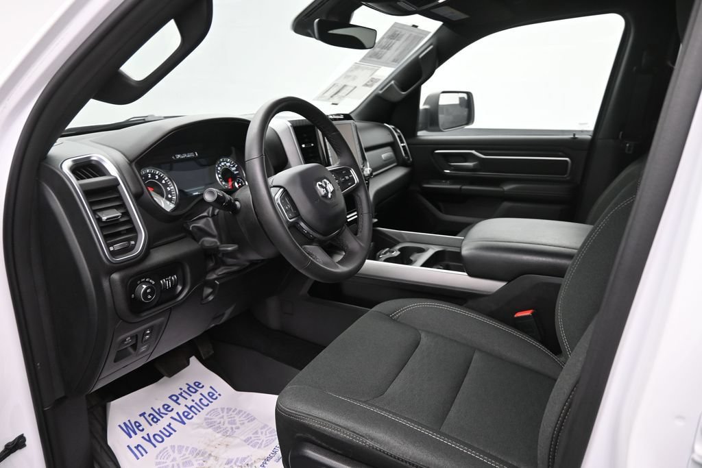 Used 2025 RAM 1500 Big Horn AWD/4WD image 10