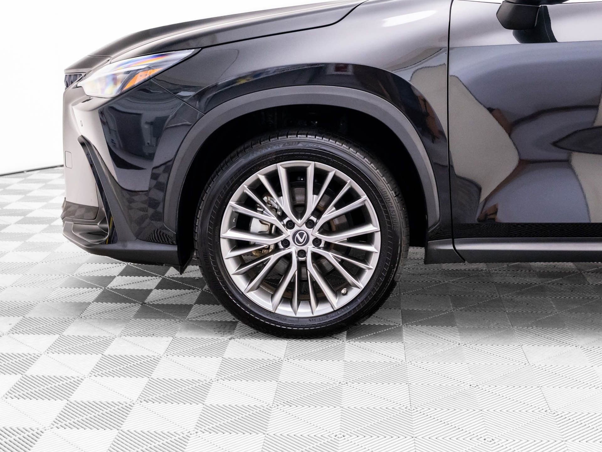 Used 2023 Lexus NX 350h AWD image 36
