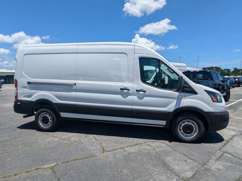 New 2025 Ford Transit 250 148 Medium Roof image 4