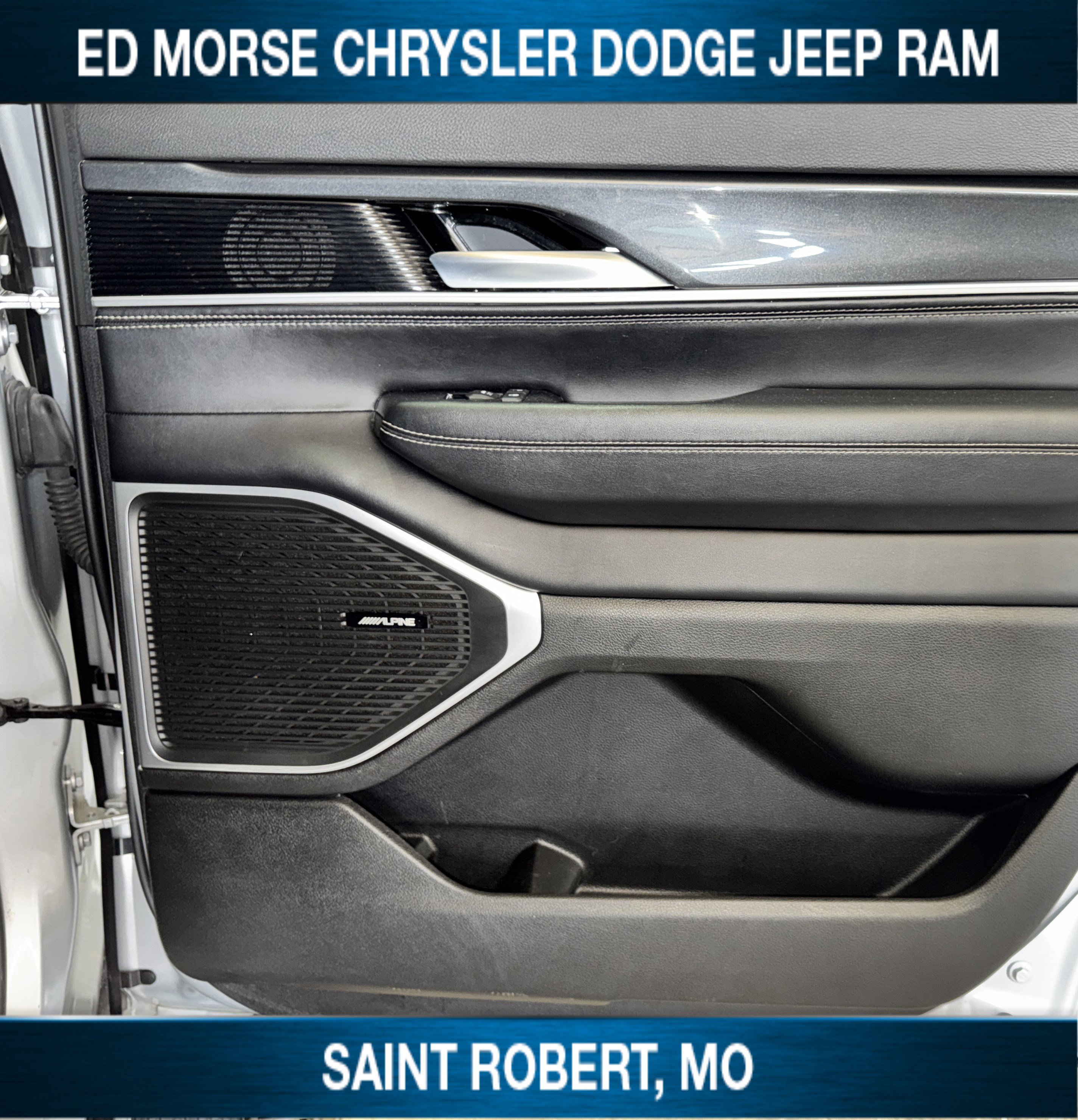 Used 2023 Jeep Wagoneer 4WD image 37