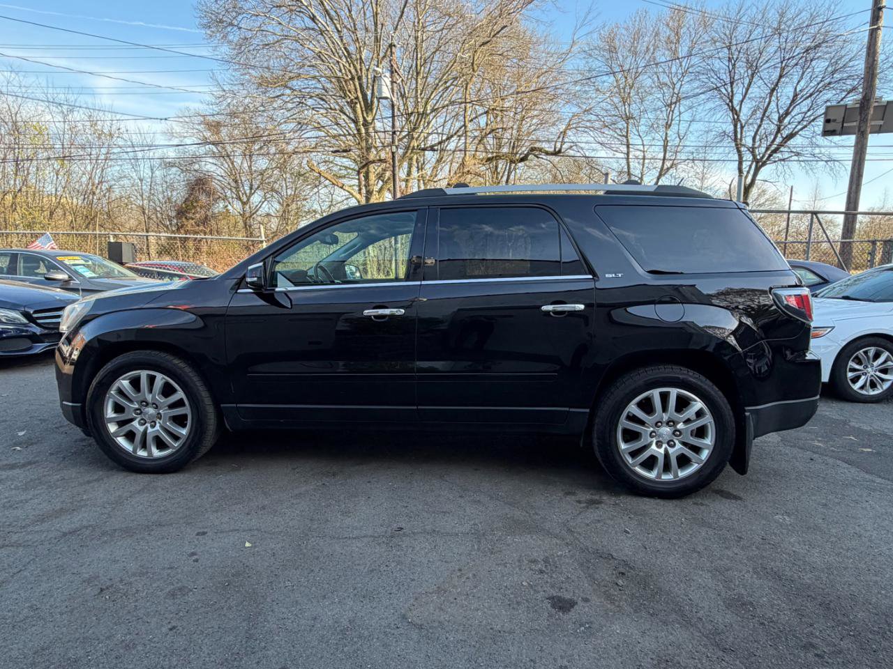 Used 2016 GMC Acadia SLT w/ Premium Edition image 5