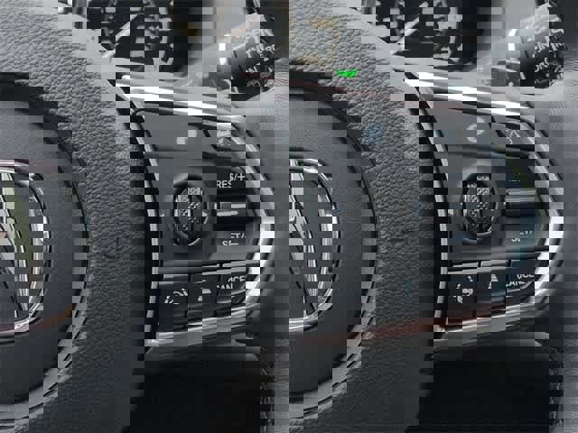 Used 2025 Acura RDX SH-AWD w/ Technology Package image 27