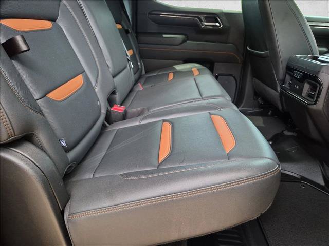 Used 2024 GMC Sierra 1500 AT4 w/ Technology Package AWD/4WD image 20