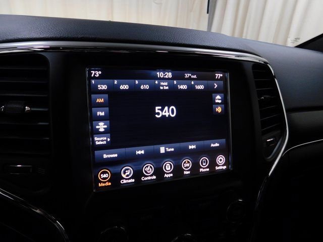 Used 2018 Jeep Grand Cherokee Limited w/ Luxury Group II image 28