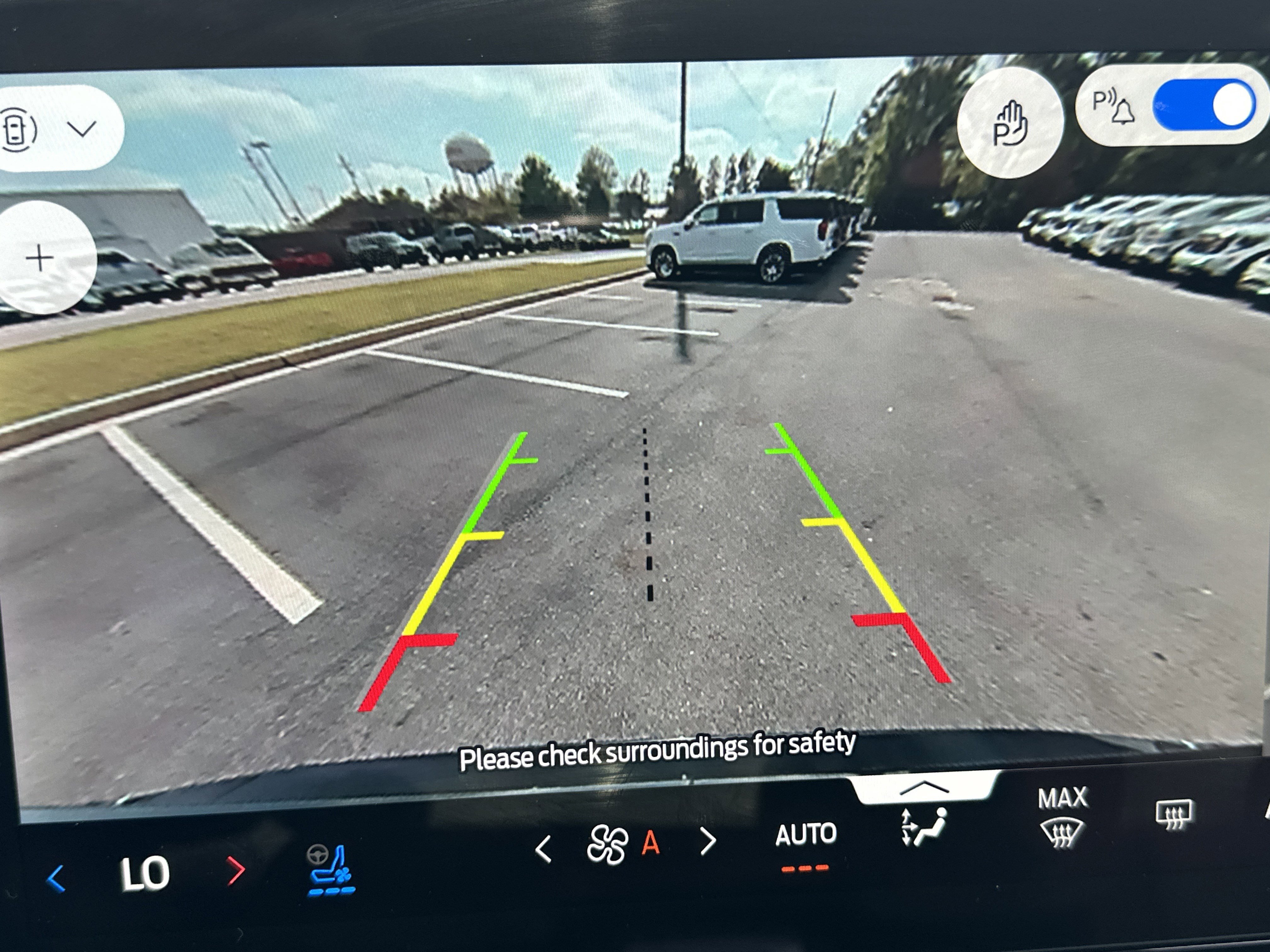 Used 2025 Ford Expedition King Ranch image 34