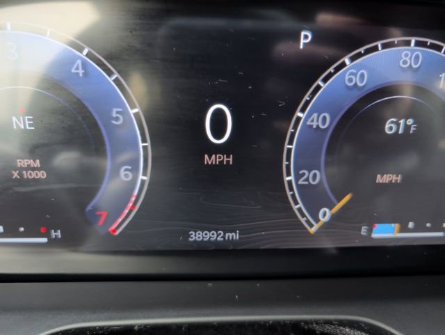 Used 2023 Jeep Grand Cherokee Altitude image 23