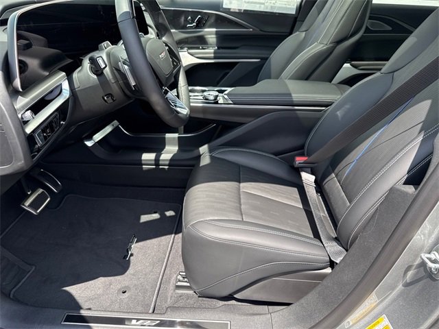 New 2026 Cadillac Lyriq V image 8