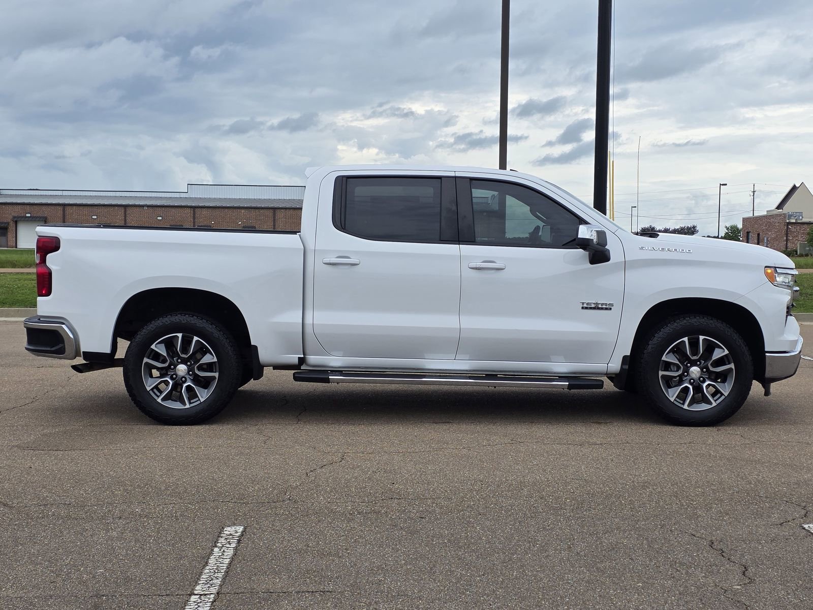 Used 2024 Chevrolet Silverado 1500 LT w/ Texas Edition Plus RWD image 4
