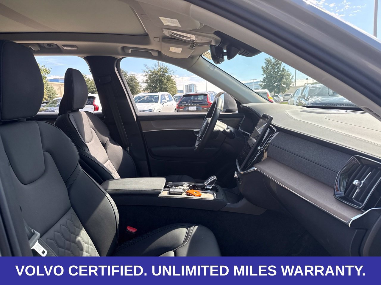 Certified 2026 Volvo XC90 B6 Plus AWD/4WD image 18