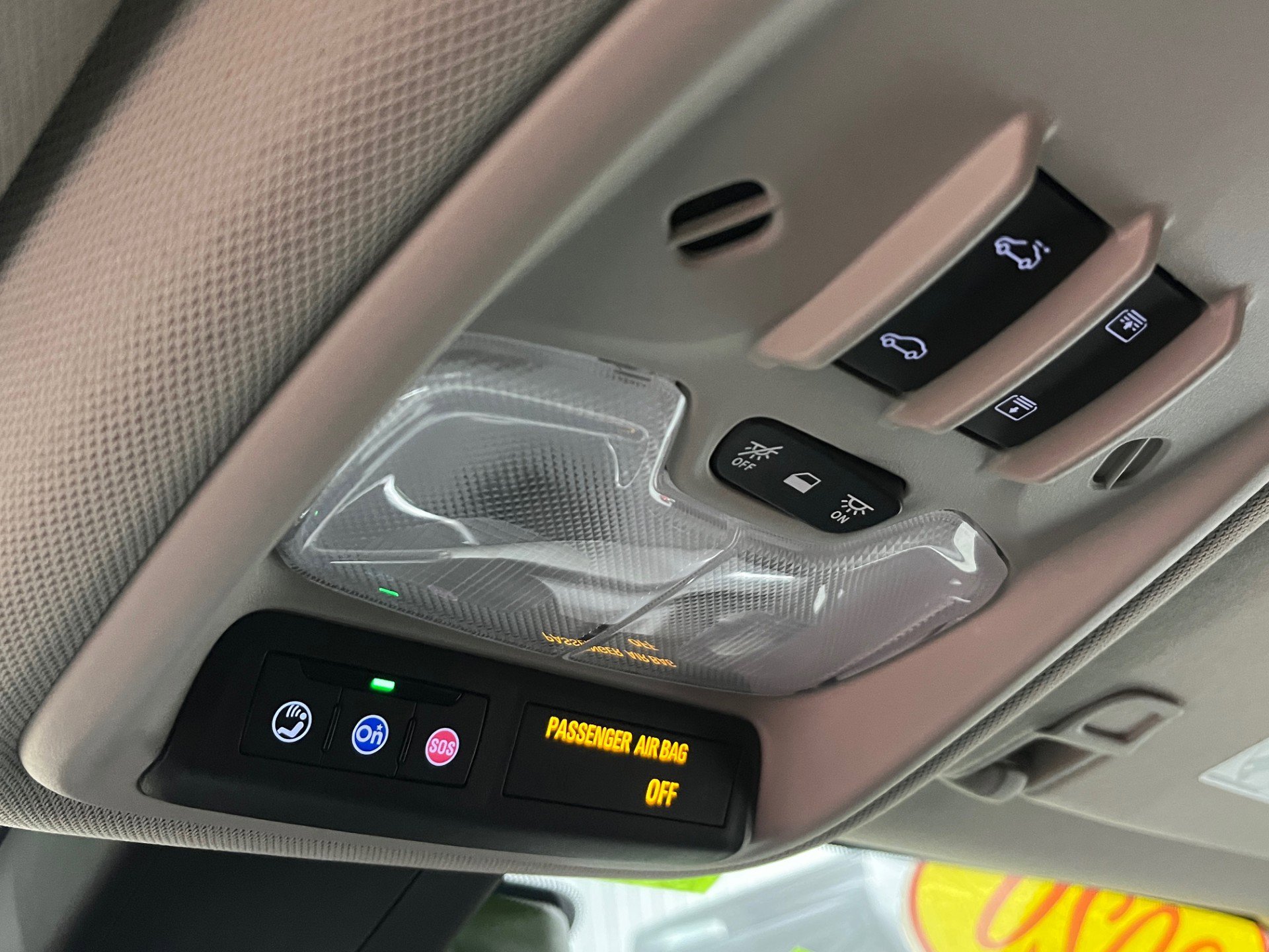 Certified 2020 Buick Encore GX Preferred w/ Cold Weather Comfort Package image 14